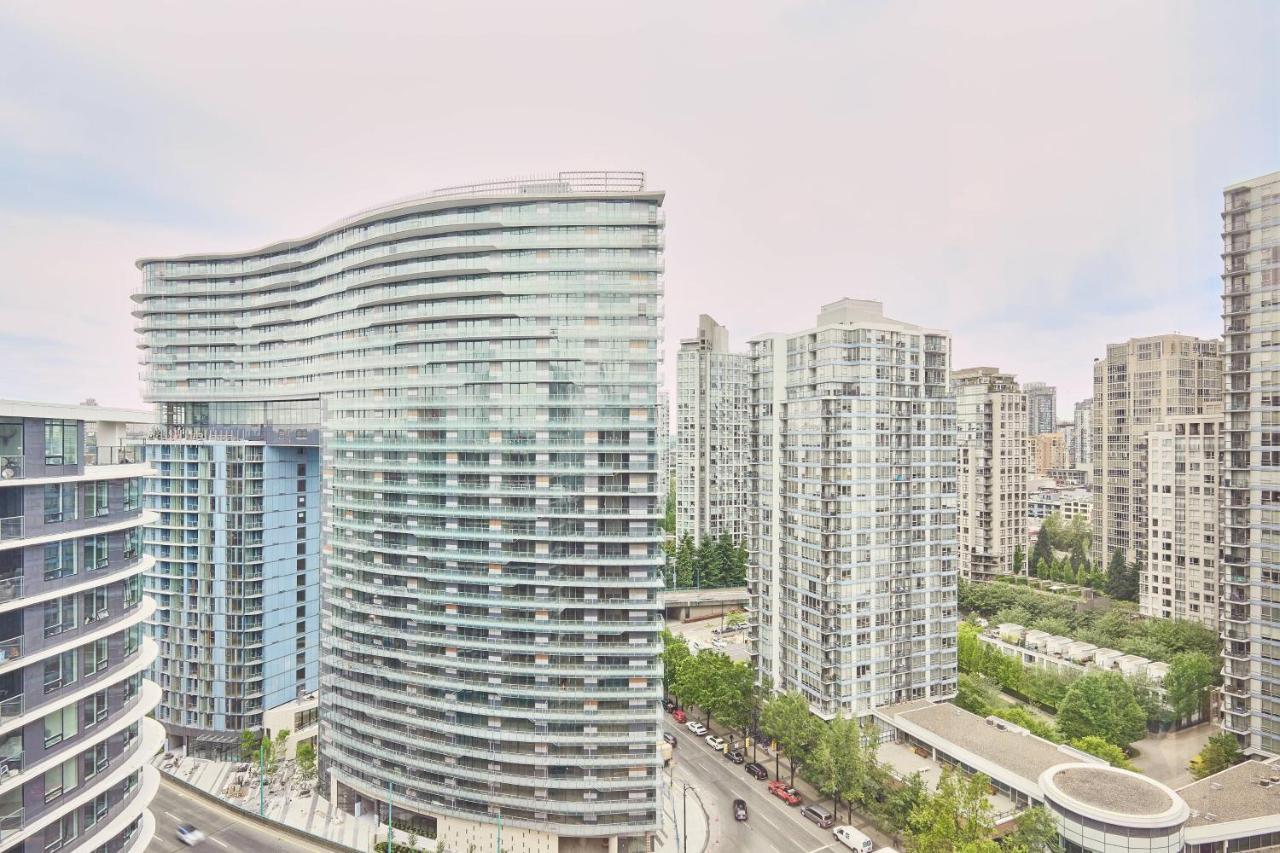The Douglas, Autograph Collection Vancouver Exterior foto